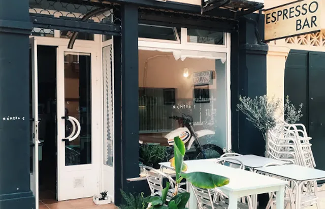 Espresso bar Numero C