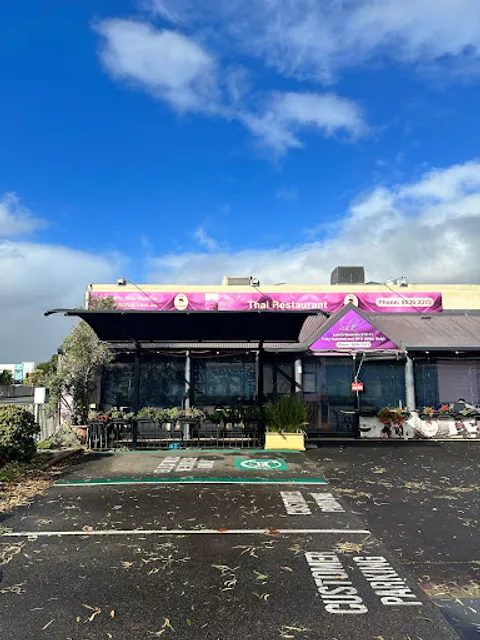 Silk Thai Restaurant