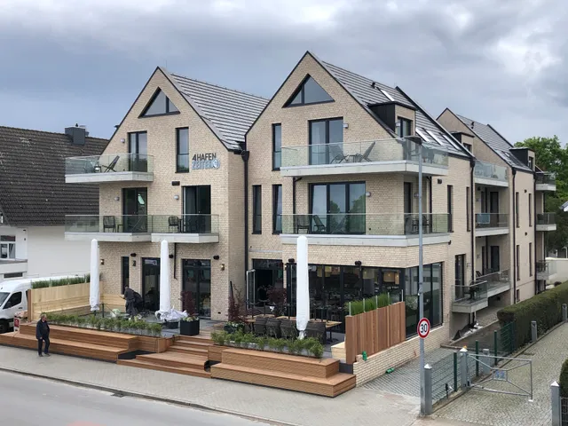 Haus 4Hafenzeiten Niendorf/O. - Ferienwohnungen am Hafen