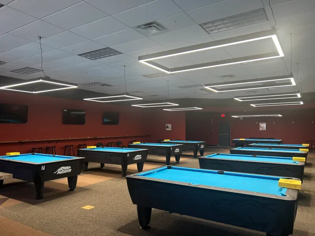 The Lucky Break Bar & Grill