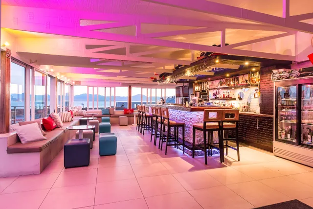 Blue Oyster Cocktail Bar