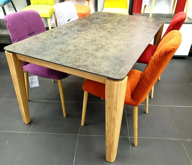 4 PIEDS Marseille - Plan de Campagne