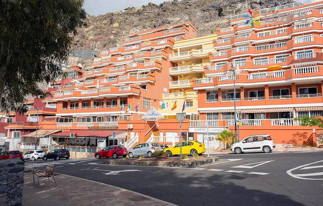 7Lizards Ocean View Apartments