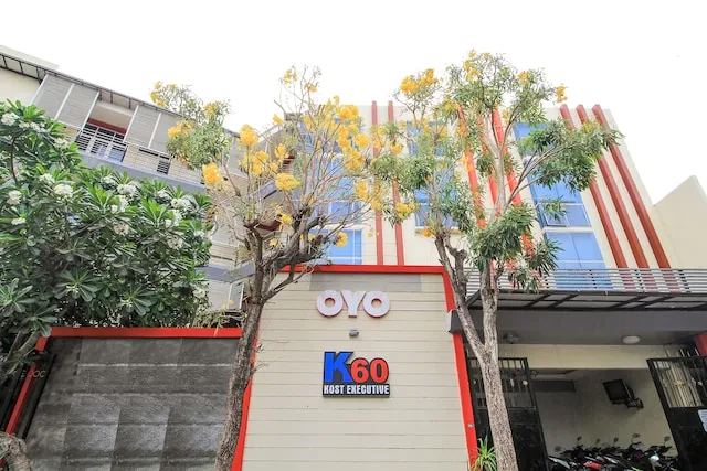 Super OYO Capital O 175 K-60 Residence