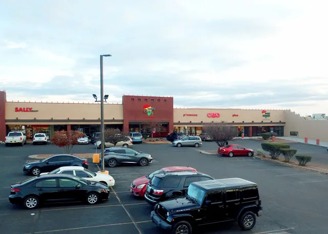 College Plaza Shopping Center