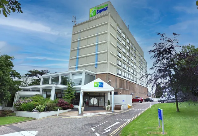 Holiday Inn Express Edinburgh - City West by IHG
