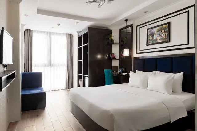 Bella Rosa Trendy Hotel