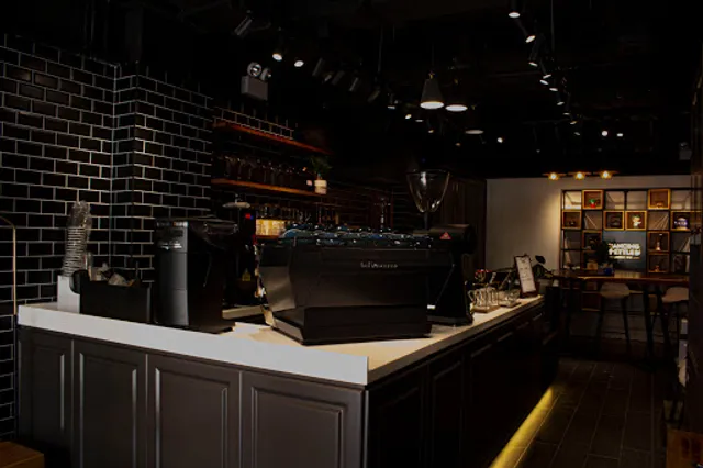 Dancing Kettle Coffee Bar