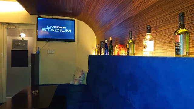 盃横丁スナック 四つ葉のクローバー