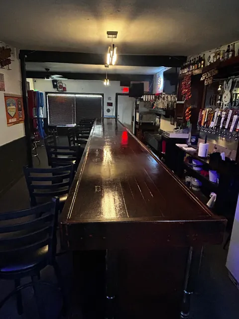 Novelli's Sports Bar