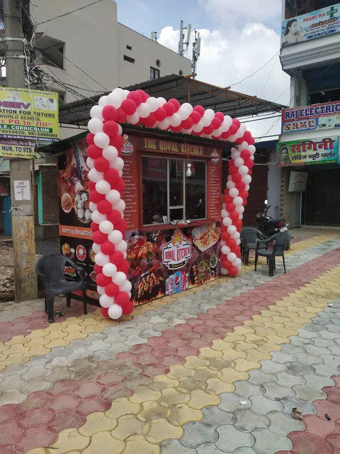 The Royal Kitchen Restaurant (proprietor_Rohit kumar)Raza bazar,, motichauk khagaul