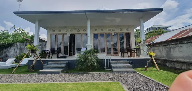 Batur Pyramid Guesthouse