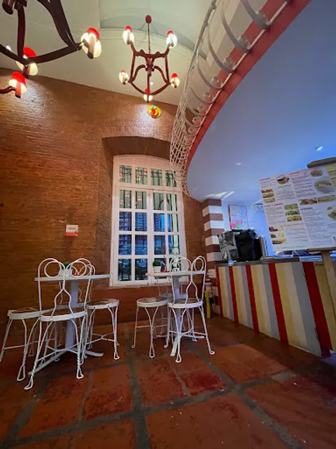 Banapple Tutuban Too