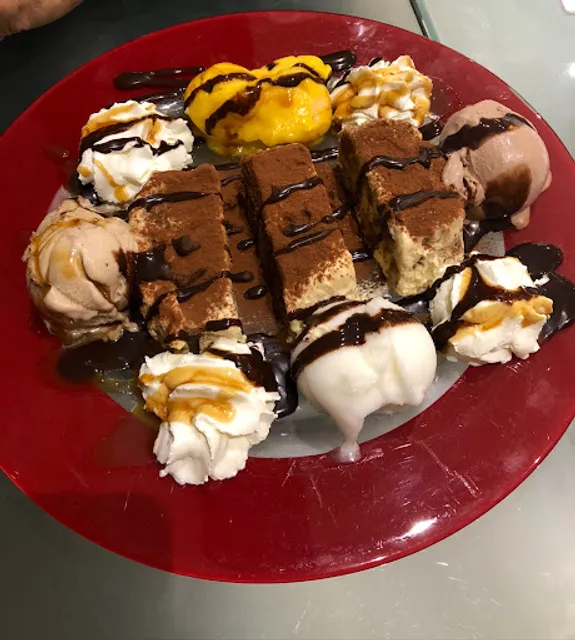 Eissalon & Pizzeria La Stella