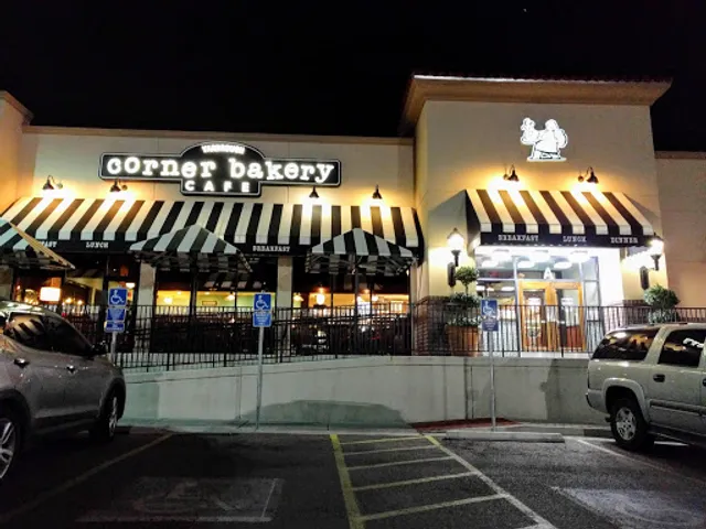 Corner Bakery Cafe