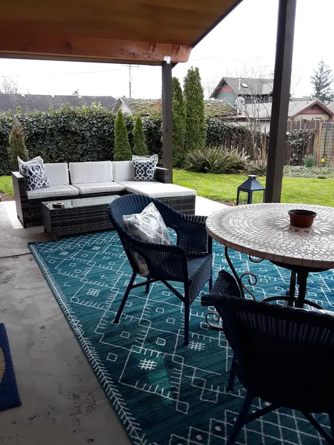 Charter Boat Bed and Breakfast