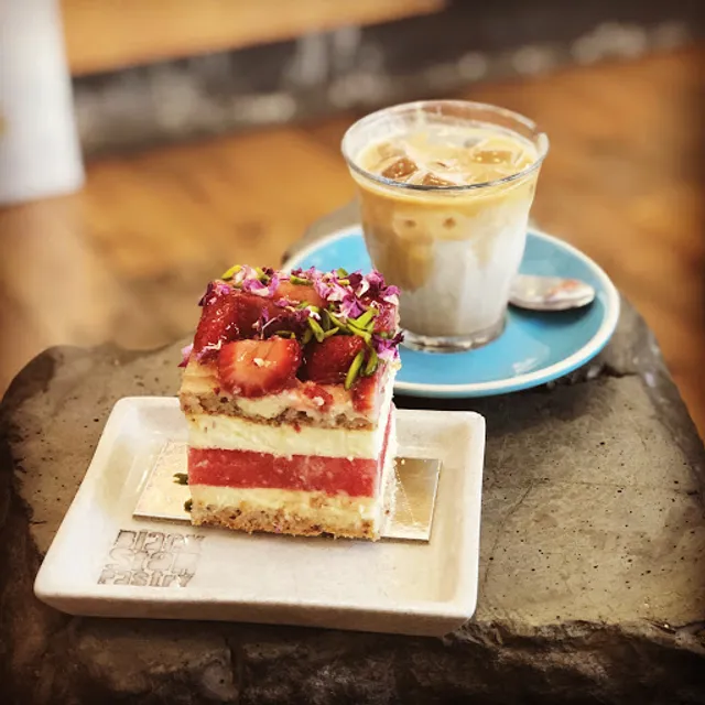 Black Star Pastry Newtown