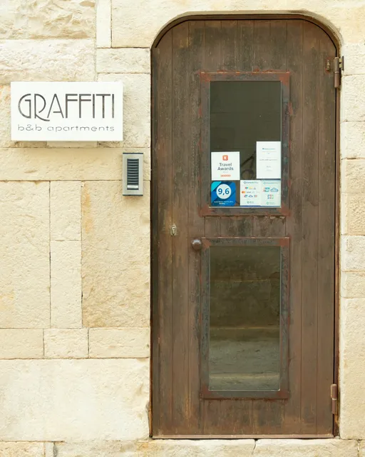 Graffiti B&B Apartments