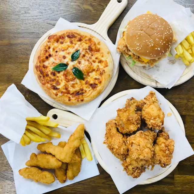 Tasty Chicken And Pizza