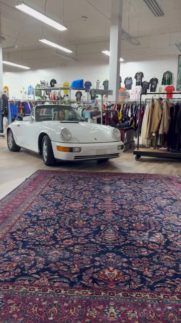 Thrifty Beaches Headquarters