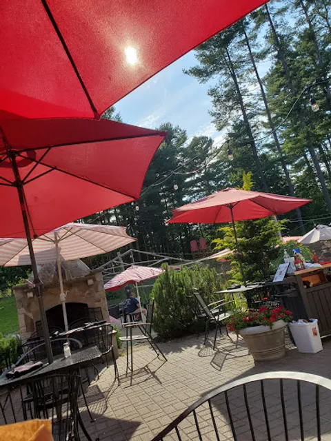 Red Rock Grill and Bar