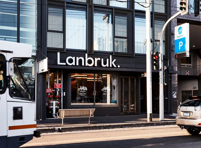 Lanbruk Richmond Hill Apartment Hotel