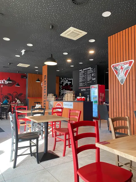 Mama's Burger Pardubice