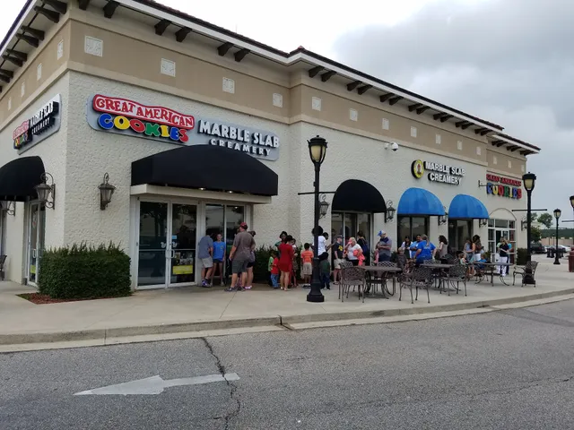 Great American Cookies