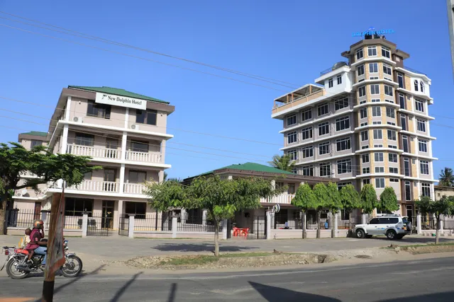 Dolphin Hotel and Restaurant