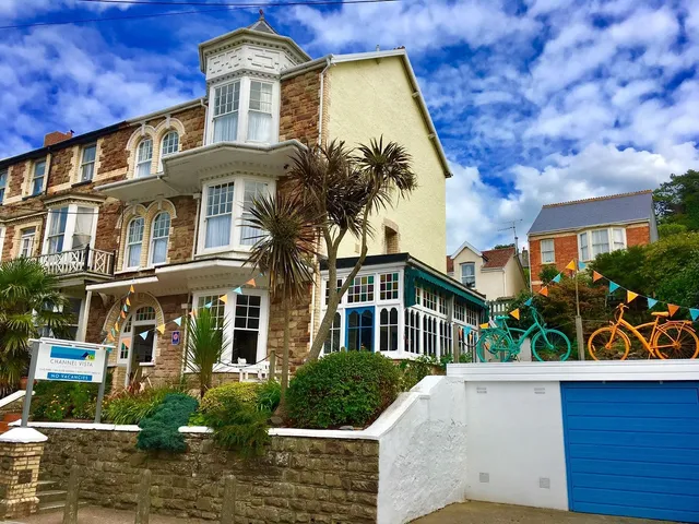 Channel Vista Guest House Bed and Breakfast