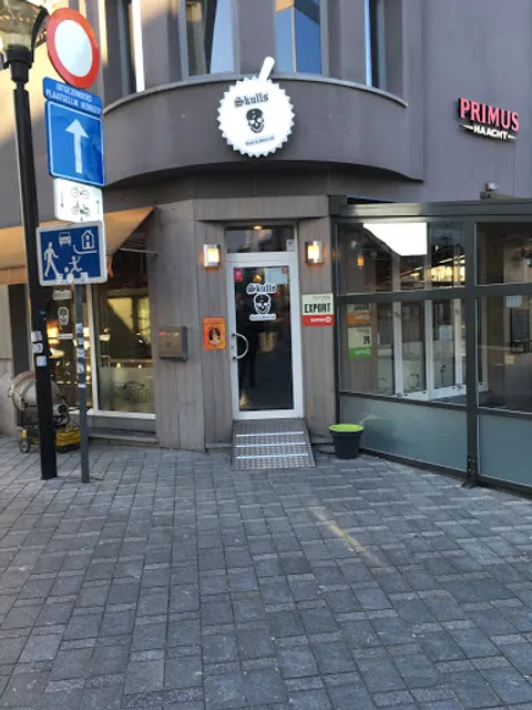 Skulls rock&metal cafe