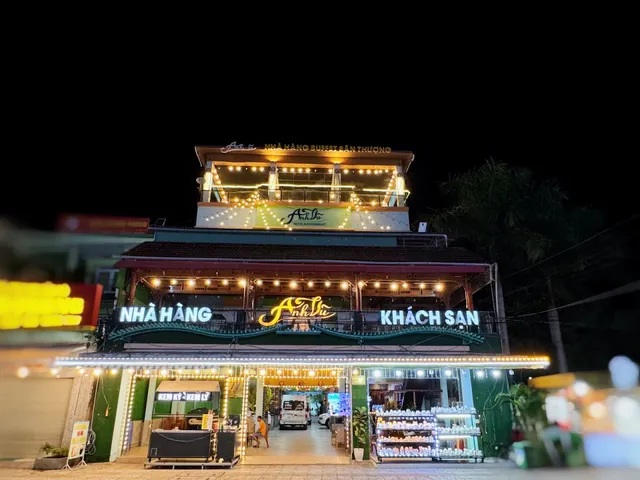 Anh Vũ Hotel & Restaurant