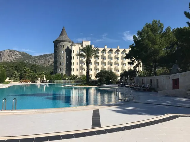 Alinn Sarıgerme Club Otel