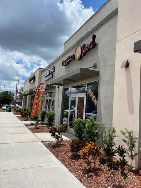 Tacos y Pollo Mi México - Mexican restaurant