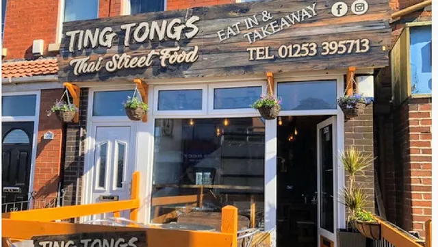 Ting Tongs Thai Street Food