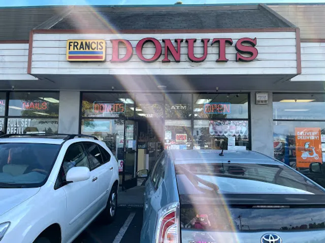 Francis Donuts