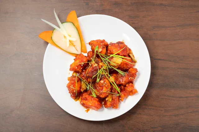 The Garlic Lounge and Newa Kitchen