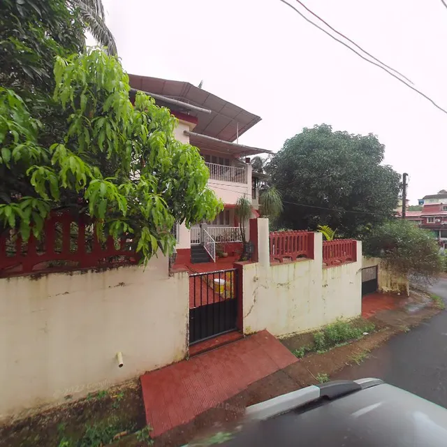 OYO 48381 Elegant Stay In Bambolim