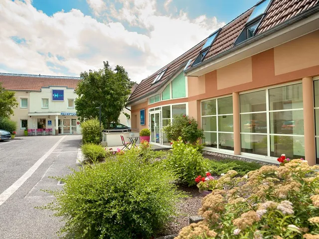 Hotel REVOTEL - Nancy Centre Gare