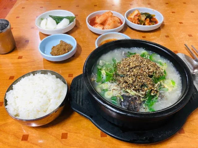 소문난순대국