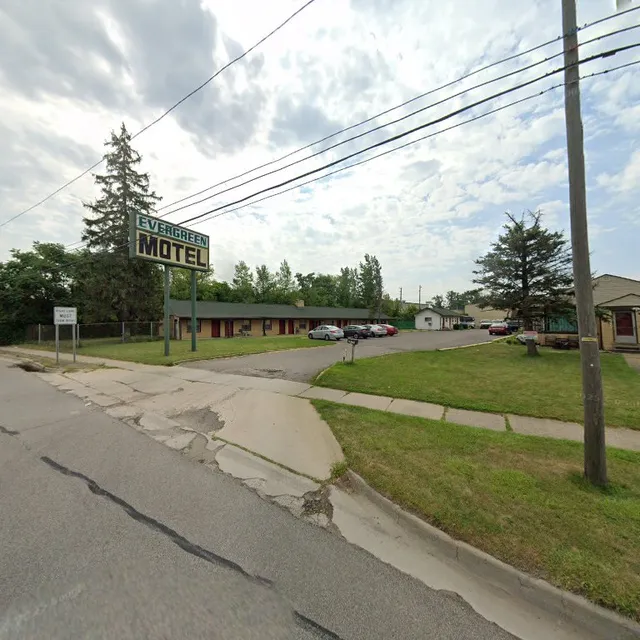 Evergreen Motel
