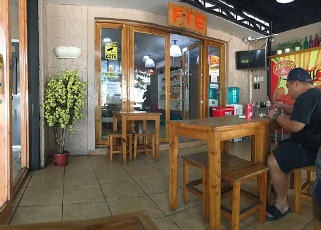 Fariñas Ilocos Empanada