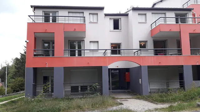 The University Residence Chaney