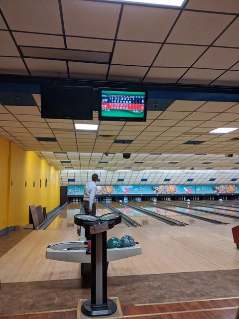 Medina Lanes
