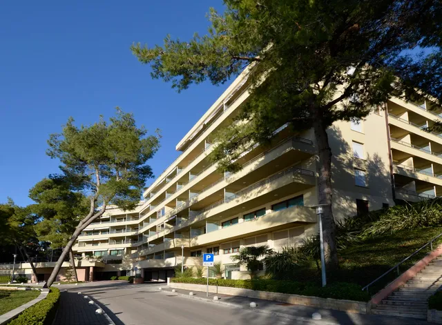 Sunset Apartments, Podstrana