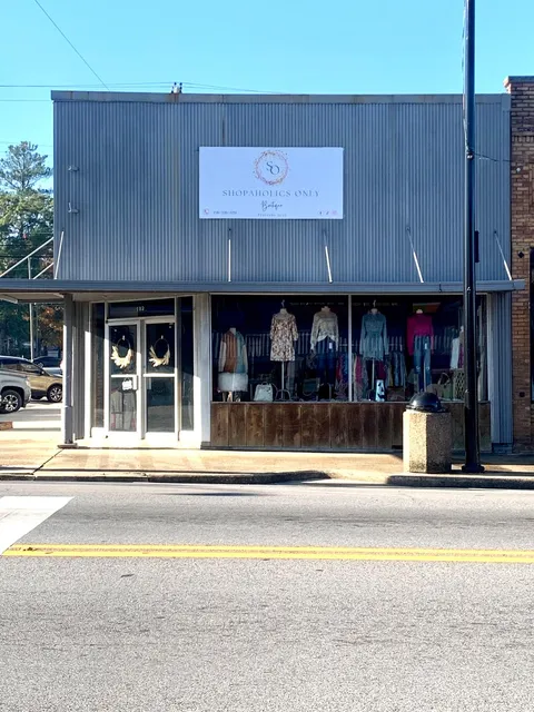 Shopaholic's Only Boutique