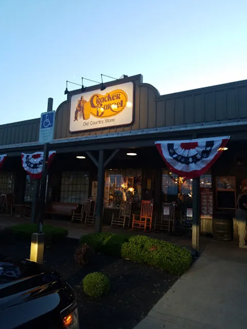 Cracker Barrel Old Country Store
