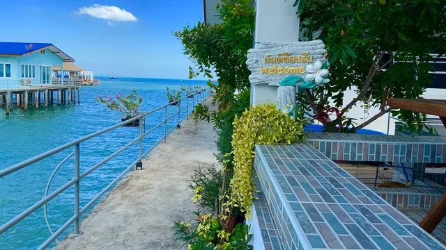 Baan Muk Talay Homestay Bangsaray