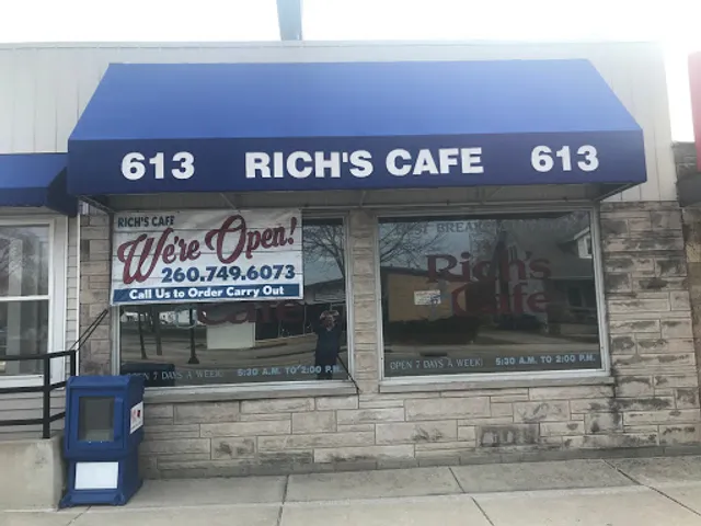 Rich's Cafe New Haven
