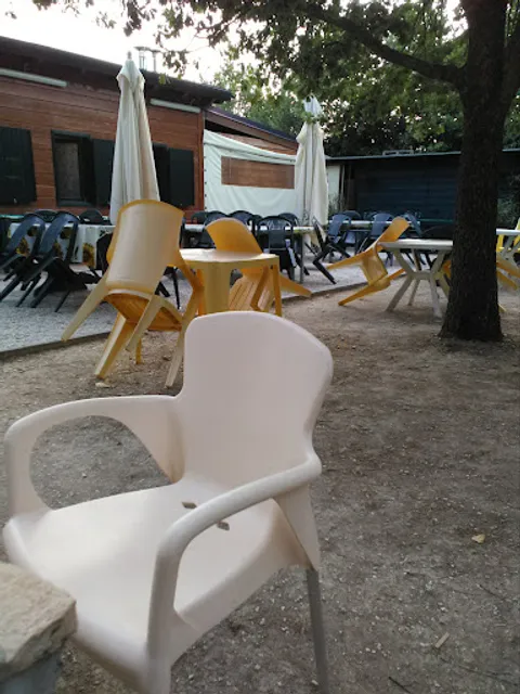 Da Rosanna e li monelli